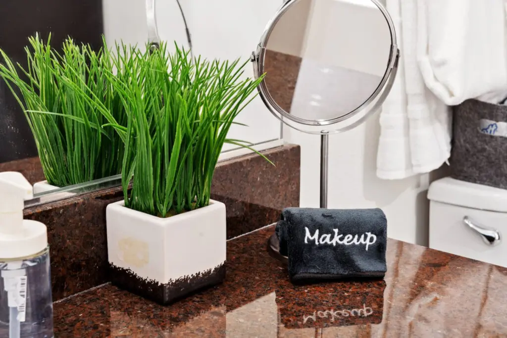 161774 408407 bdaBptclQ7kZVbhS8QaKgb7nGcBrZrt6w XqIidDRnU 68645c94dd529.jpg