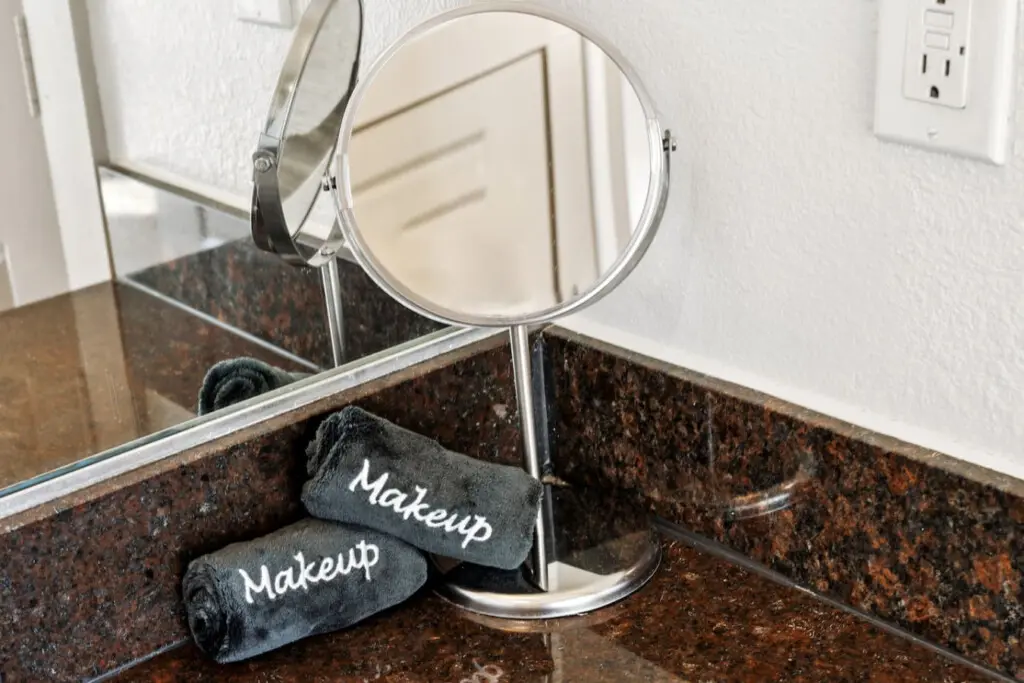 161774 408411 eEDTfPTnPVmV9zNyY6nKWbJ CkT fk iUqRGuDYbZWo 6864f22d80562.jpg