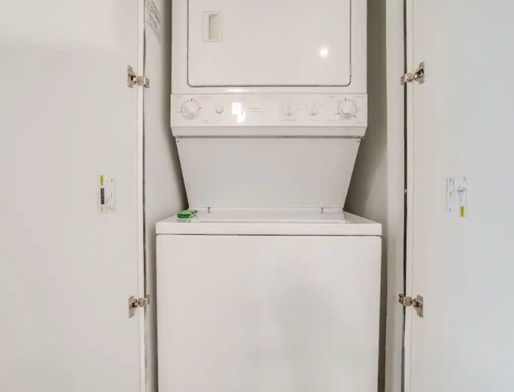 161774 408406 CC6 VieCEuC4 kf CAHdpES3UlBHQPWFGWg70hHxSbM 68645cc9a6053.jpg